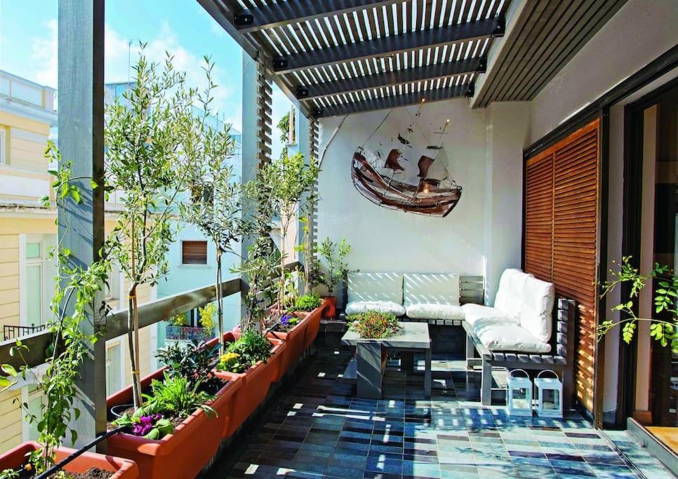 Hidesign Athens Tube Luxury Apt In Kolonaki ภายนอก รูปภาพ